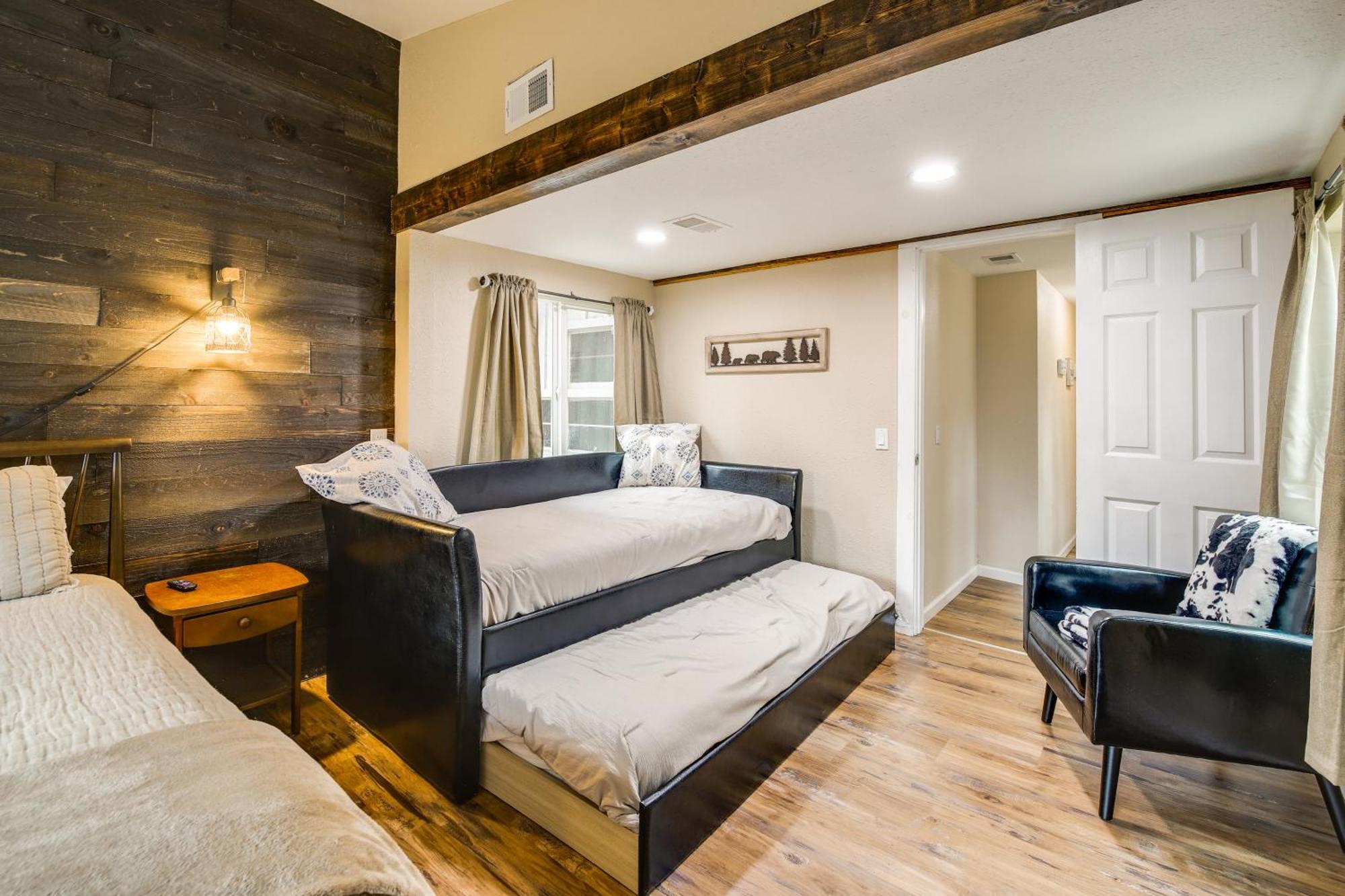 Updated Cobbly Nob Resort Home With Hot Tub! 개틀린버그 외부 사진