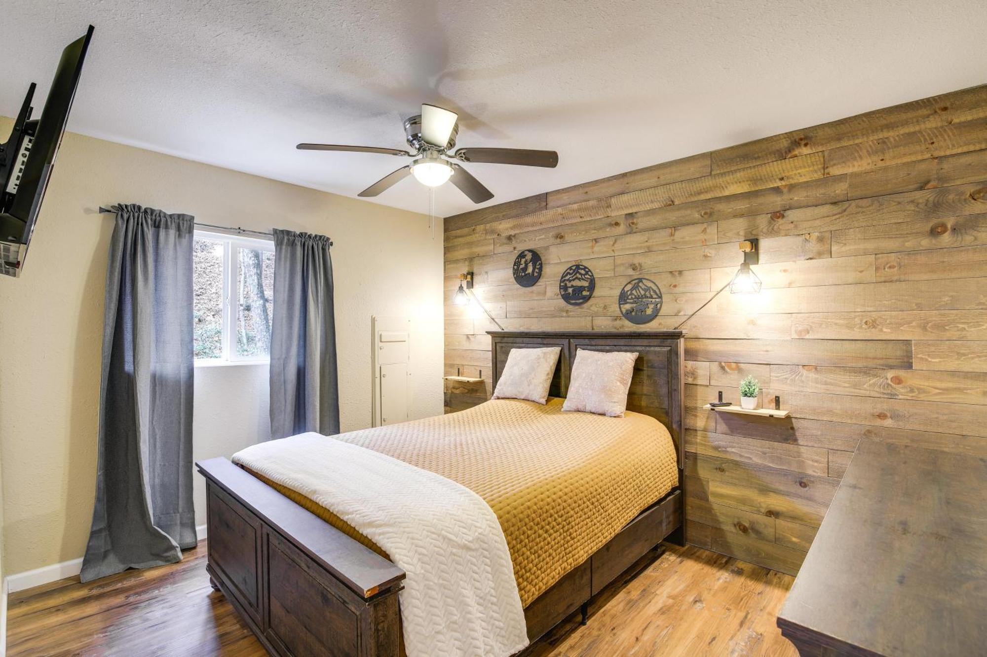 Updated Cobbly Nob Resort Home With Hot Tub! 개틀린버그 외부 사진